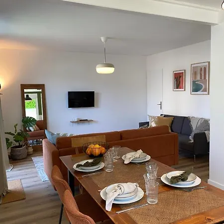 Le Cinquieme ברסויר